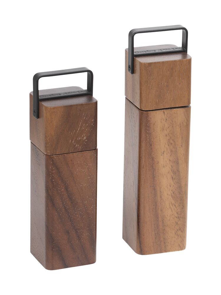 Blacksmith salt- och pepparkvarn